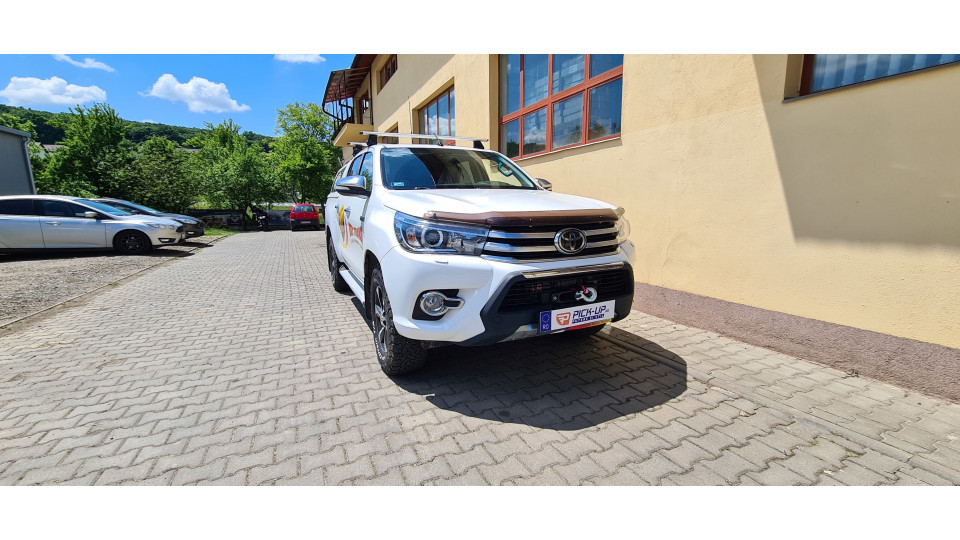 Montage hardtop, Seilwinde, Seilwindenhalterung, Motorhaubendeflektor Toyota Hilux 2017