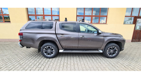 Montage hardtop und cargo bar auf Mitsubishi L200 2021