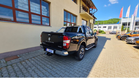 Roll cover, rollbar, towing hook installed on Renault Alaskan