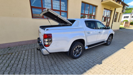 Kupak típusú plató fedő zárás, csörlőháztető terelő-csörlőtartó Mitsubishi L200 felszerelése