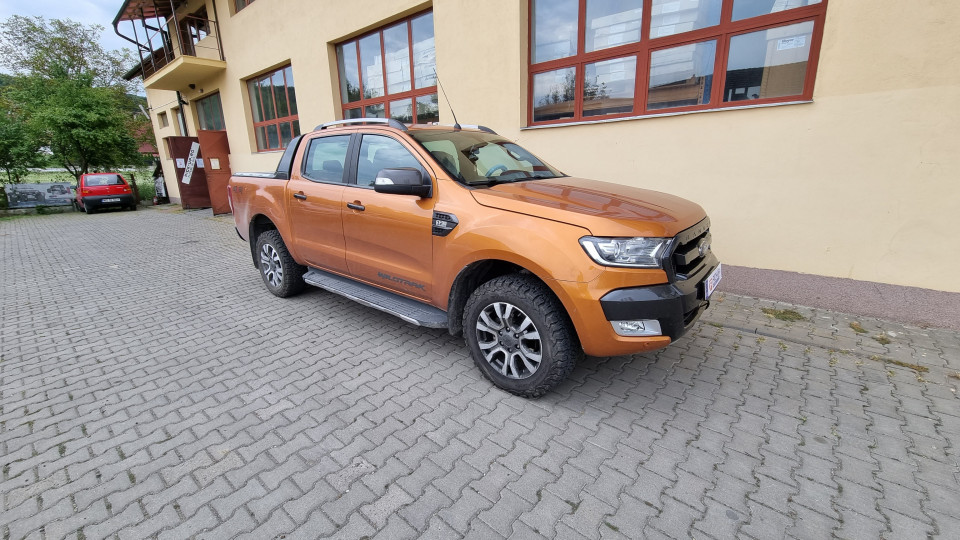 Csörlőrögzítés és csörlőtartó a Ford Ranger Wildtrak 2017 modellen