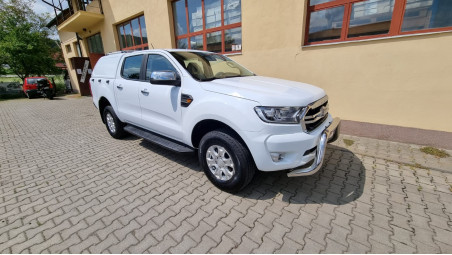 Keménytető és bullbar felszerelése a Ford Ranger 2019-re