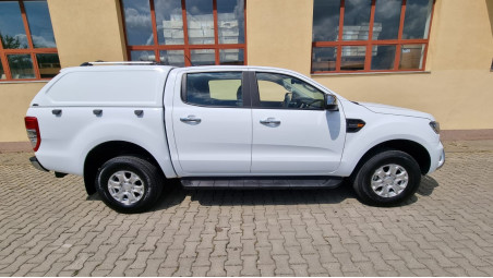 Keménytető és bullbar felszerelése a Ford Ranger 2019-re
