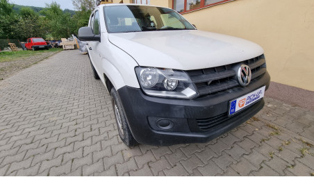 Vonóhorogzár és vonóhorog beszerelése Volkswagen Amarok 2014-re