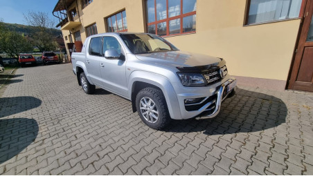 Bukócső, motorháztető-terelő és bukócső felszerelése a Volkswagen Amarok 2014-re