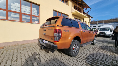 Ford Ranger Wildtrak 2017 keménytetős tartó, csörlő, csörlőtartó