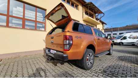 Canopy, winch, winch mount installed on Ford Ranger Wildtrak 2017