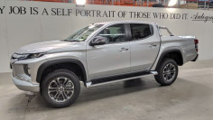 Kotflügelschutz Mitsubishi L200 2022 EGR AA