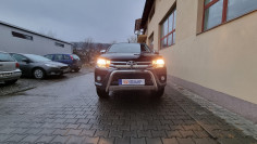 Lökhárító tekercs, lökhárító párnázás, bukórúd, terelők, fényvisszaverők felszerelése a Toyota Hilux 2017-re 2