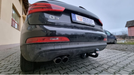 Montage Anhängerkupplung auf Audi Q3