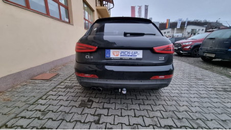 Vonóhorog felszerelése az Audi Q3-ra