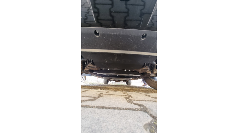 Montage Ladeflächenauskleidung, Schnorchel, Motorhaubendeflektor, scuturi auf Nissan Navara NP300 2020
