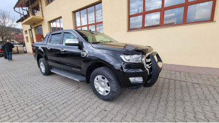 Komplett felszereltség egy 2016-os Ford Rangerhez