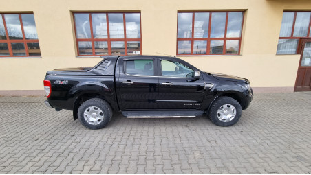 Komplettausstattung für einen Ford Ranger 2016