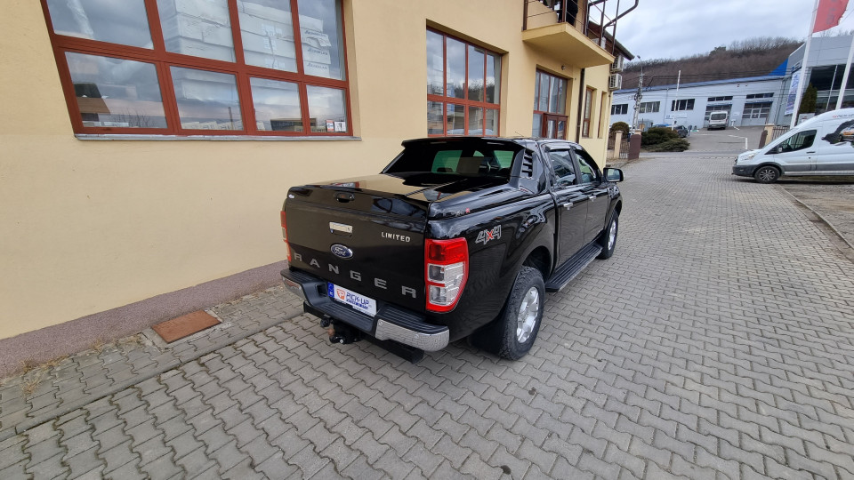 Komplettausstattung für einen Ford Ranger 2016