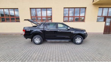 Komplett felszereltség egy 2016-os Ford Rangerhez