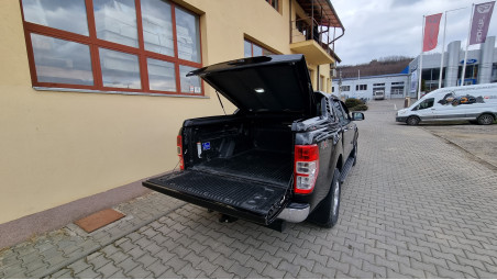 Komplett felszereltség egy 2016-os Ford Rangerhez