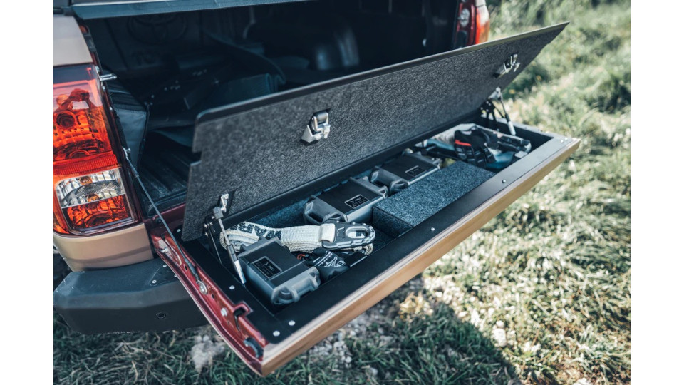 Compartimentare Bordwand Toyota Hilux 2015 HUF COMPO