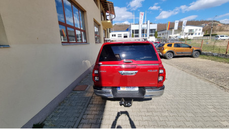 Toyota Hilux 2019 komplett felszereltség