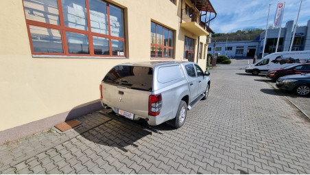 2020 Mitsubishi L200 Keménytető / Felépítmény telepítés