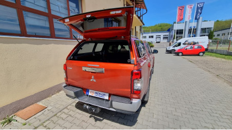 2020 Mitsubishi L200 Keménytető / Felépítmény telepítés