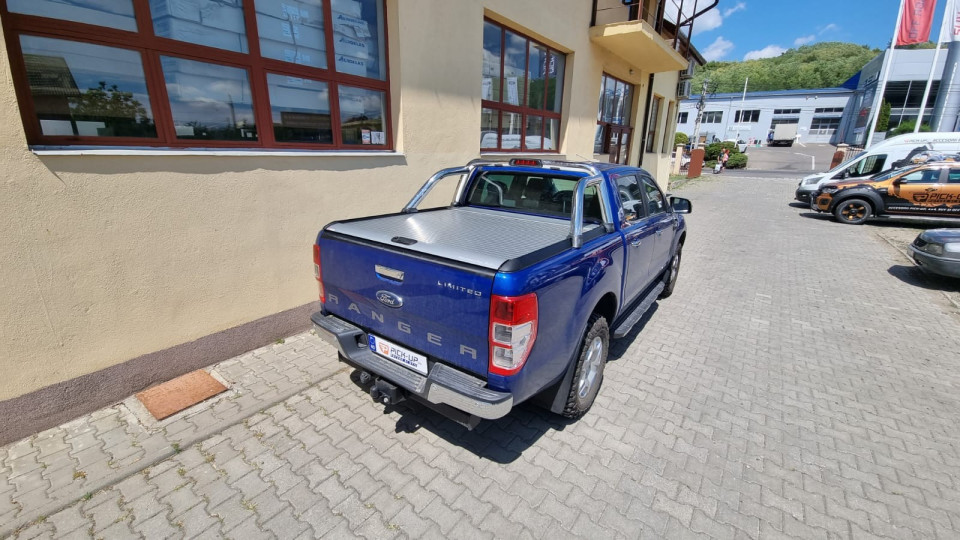 Montage Laderaum-Rollo auf Ford Ranger 2016