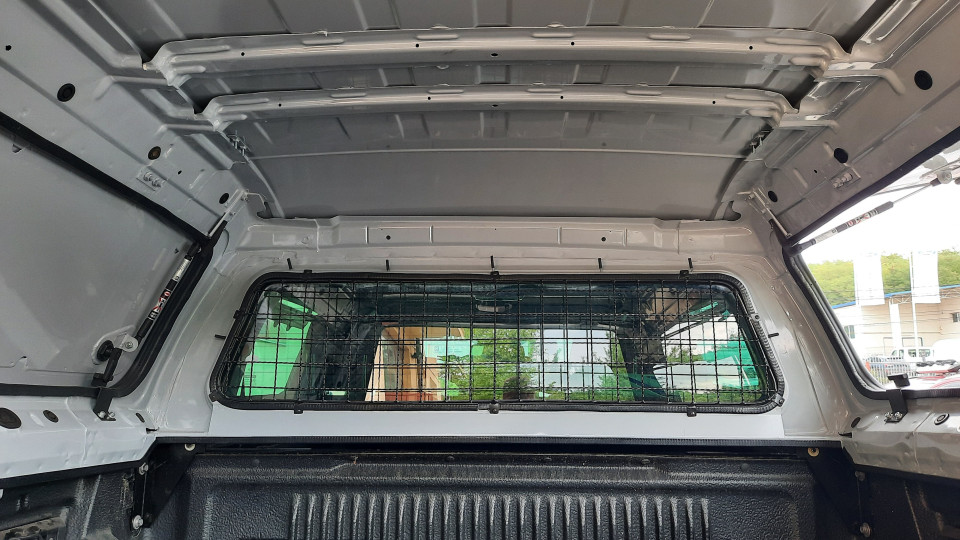 2019 Ford Ranger keménytető szerelés