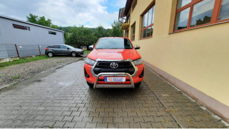 Utility box, bullbar installed on Toyota Hilux 2021