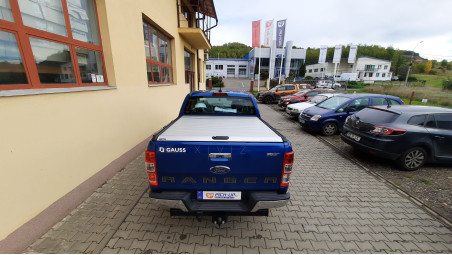 Montage Laderaum-Rollo auf Ford Ranger 2019