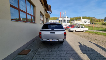 Montage hardtop auf Isuzu D-Max