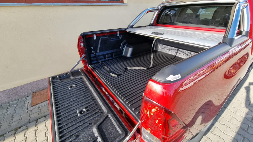 Roll cover, rollbar, bed liner, window visors, bullbar installed on Toyota Hilux 2017