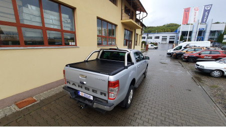 Montage Laderaum-Rollo und Überrollbügel auf Ford Ranger 2019
