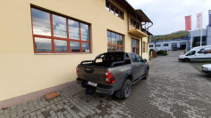 Rollbar, winch, winch plate, rail guard installed on Toyota Hilux 2021 2
