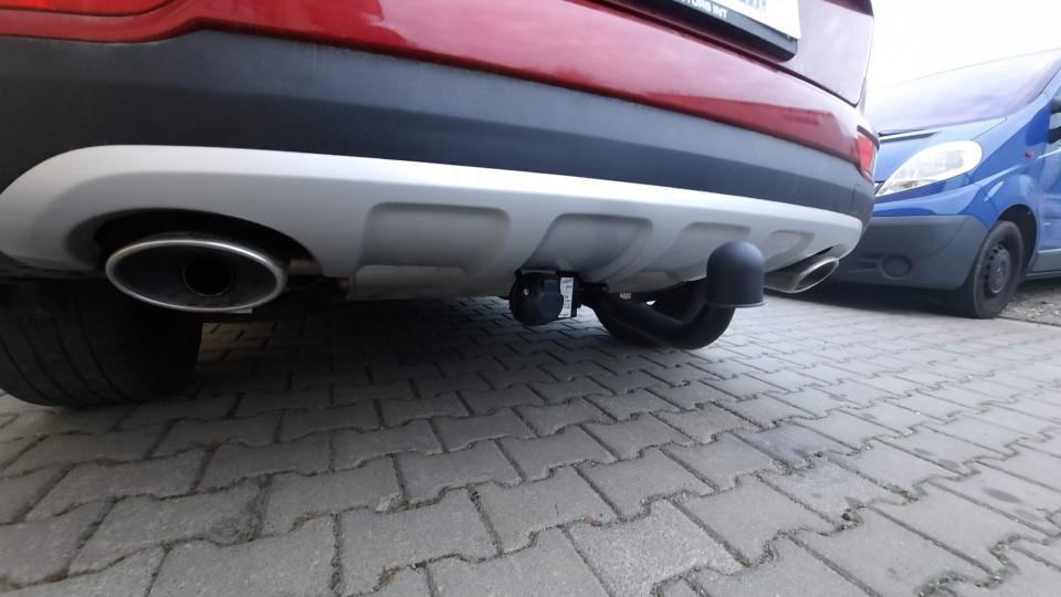 Montage Anhängerkupplung auf Kia Sportage