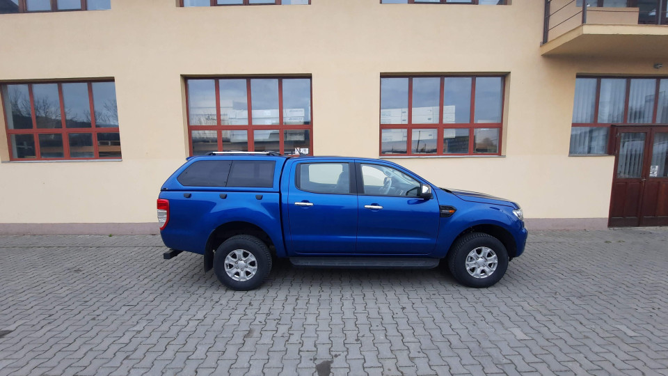 Canopy installed on Ford Ranger 2021