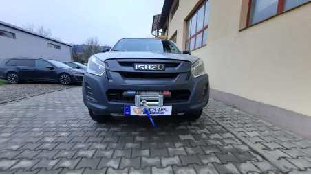 Csörlőtartó és csörlő felszerelése Isuzu D-Max 2017-re