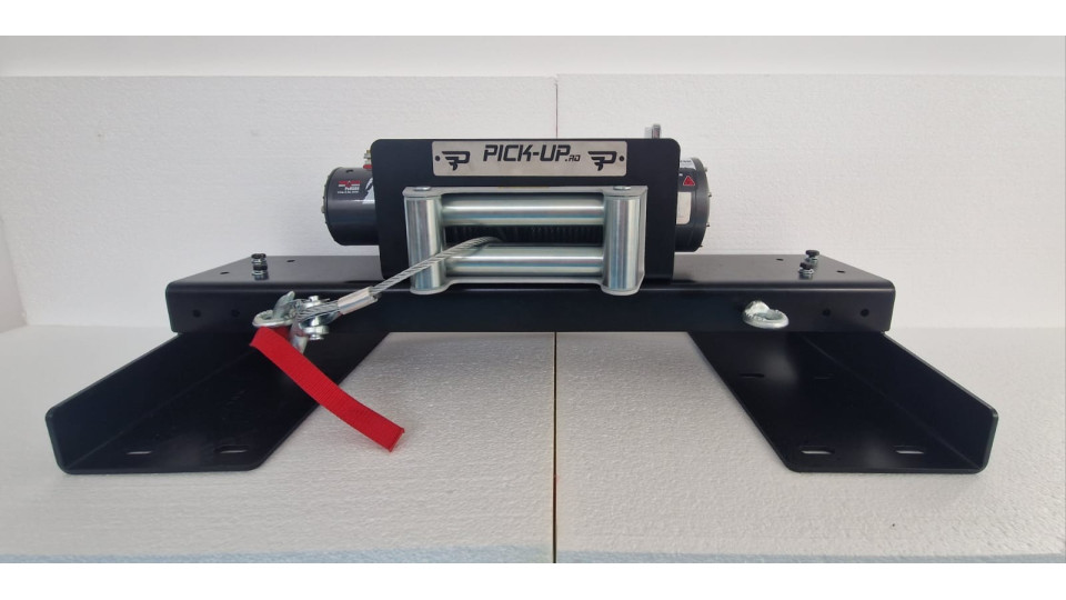 Ford, Isuzu, Ssang Yong, Toyota, Volkswagen Amarok, D-Max, Hilux, Musso Grand (hosszú ágy) PU SPT csörlőtartó