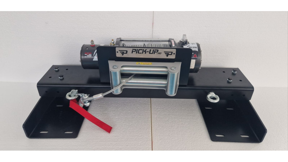 Ford, Isuzu, Ssang Yong, Toyota, Volkswagen Amarok, D-Max, Hilux, Musso Grand (hosszú ágy) PU SPT csörlőtartó