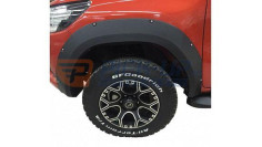 Aparatori aripi Toyota Hilux 2024 SAF AAPCKTC