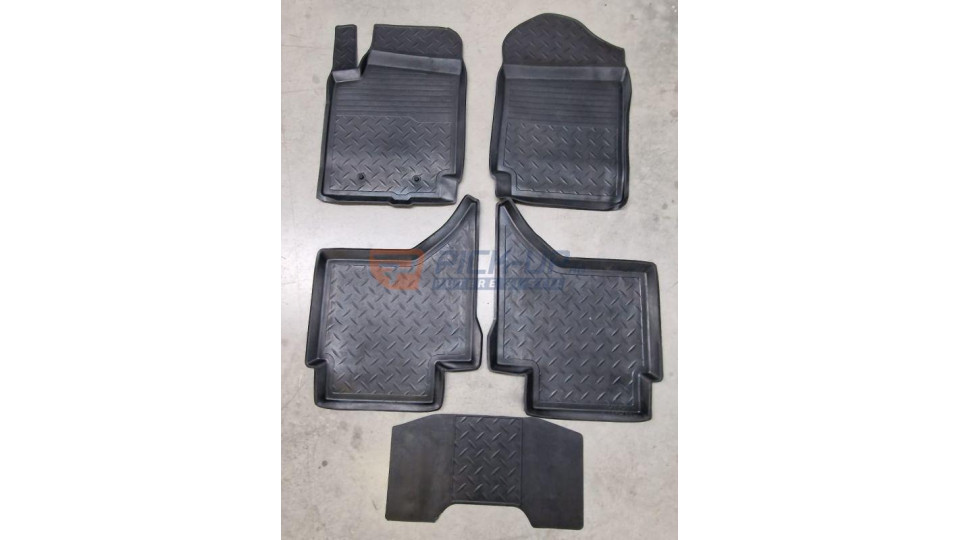 Gummi-Fußmatten Ford Ranger 2024 SDI 4DS88144