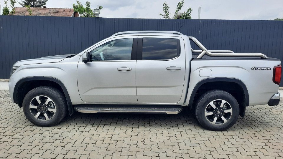 Volkswagen Amarok 2023 bukócső szerelés