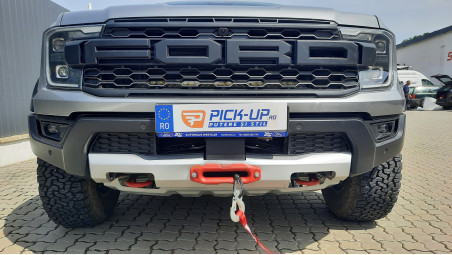 Montage Seilwinde, Seilwindenhalterung, Unterfahrschutz, Scheinwerfer auf Ford Ranger Raptor 2023