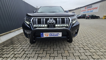 Montage Frontschutzbügel und Scheinwerfer auf Toyota L15 (150) Land Cruiser 2023