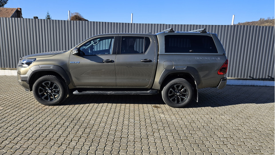 Montage hardtop auf Toyota Hilux 2022