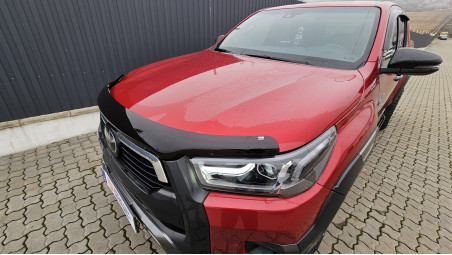 Bed liner, window visors, tonneau cover installed on Toyota Hilux 2023