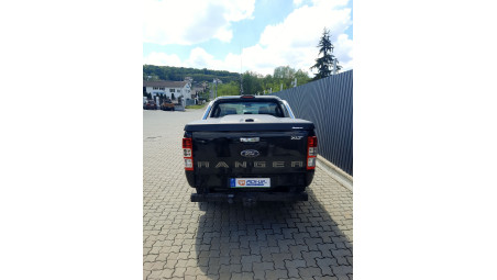 A burkolat típusú plató fedő zár beszerelése a Ford Ranger 2019-re