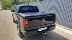 Bed liner, roll cover installed on Volkswagen Amarok 2023