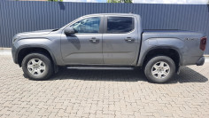 Montare rulou de bena, capitonaj si prag lateral pe Volkswagen Amarok 2024