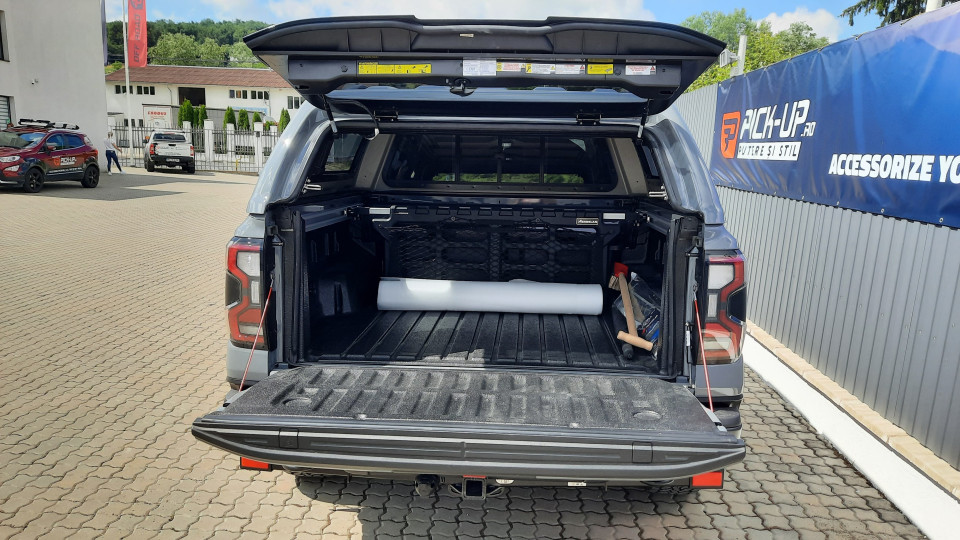 Komplett felszereltség a 2024-es Ford Ranger Raptorhoz