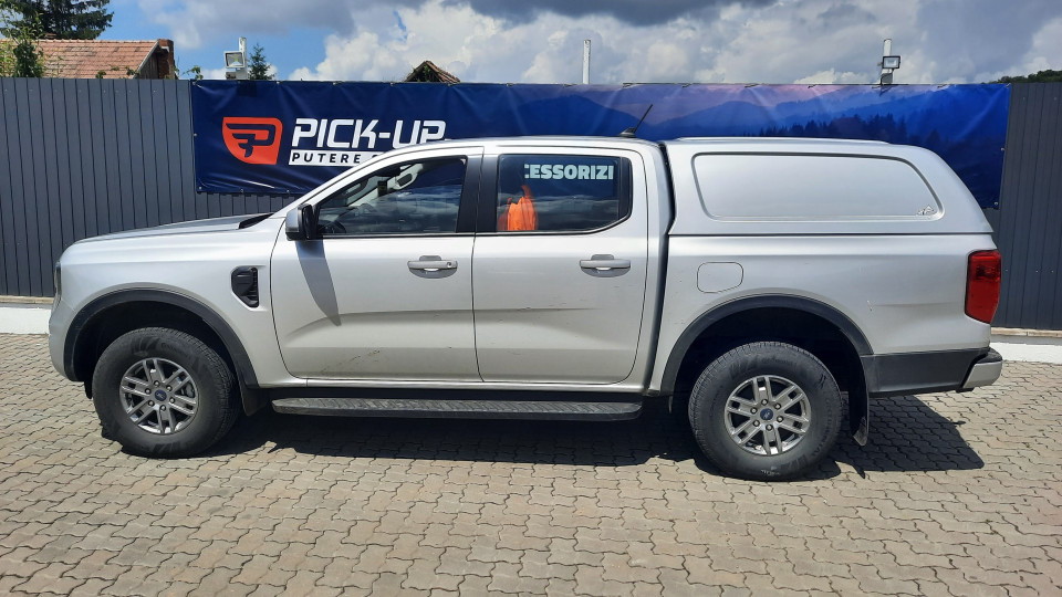 Montage hardtop auf Ford Ranger 2023